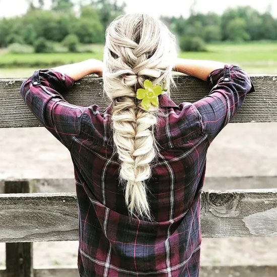 Cowgirl Fishtail