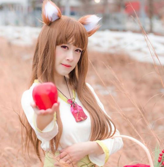 Holo Girl Cosplay