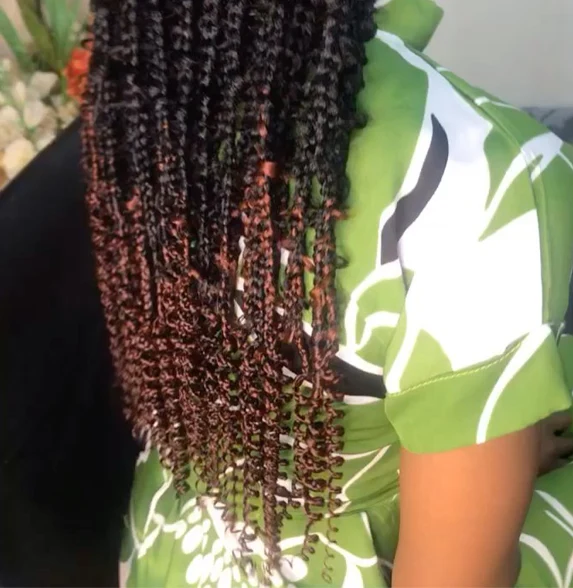 Braids with Curly Ends