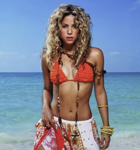 Shakira Two Part Curly Hair