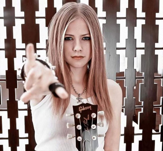 Avril Lavigne Hairstyle