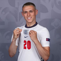 Phil Foden Haircut: A Sensational Footballer with Enviable Hair