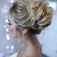 21 Magnificent Bridesmaid Hairstyles For Long & Medium Hair