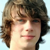 Teen Boy Medium Hairstyles