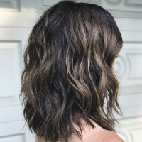 Medium Length Thick Wavy Hairstyles