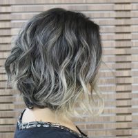 21 Flattering Messy Bob Hairstyles