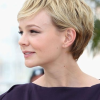 Short Hairstyles For Strong Jawline