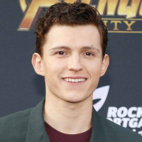 Scissor Cut Hairstyle Tom Holland