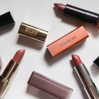 An Extensive Guide to Your Favorite Pink-Brown Drugstore Lipsticks