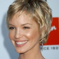 Short Layered Feathered Hairstyles