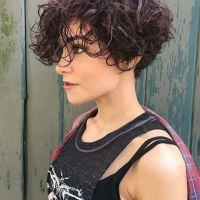 Pretty Short Curly Hairstyles