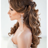 Bridesmaid Hairstyles For Curly Long Hair