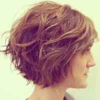 Short Hairstyles For Thick Wavy Hair 2018