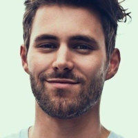 Medium Length Hairstyles For Thin Hair For Men