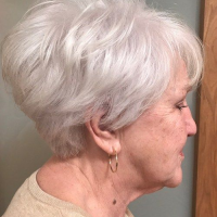 Best Short Hairstyles For Women Over 70