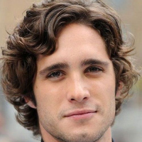 Medium Length Hairstyles For Guys