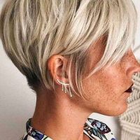 Easy Ear Length Short Bob Hairstyles