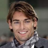 Long Hairstyles For Guys With Thin Hair