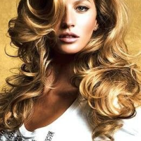 Curly Voluminous Hairstyles